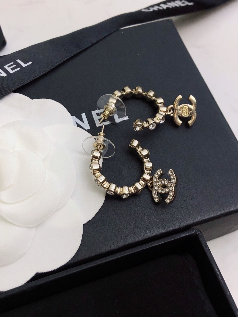 Ch**el earrings